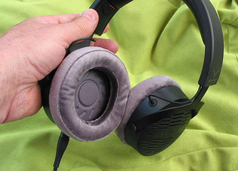 DT 900 ProX Ohrmuscheln.JPG