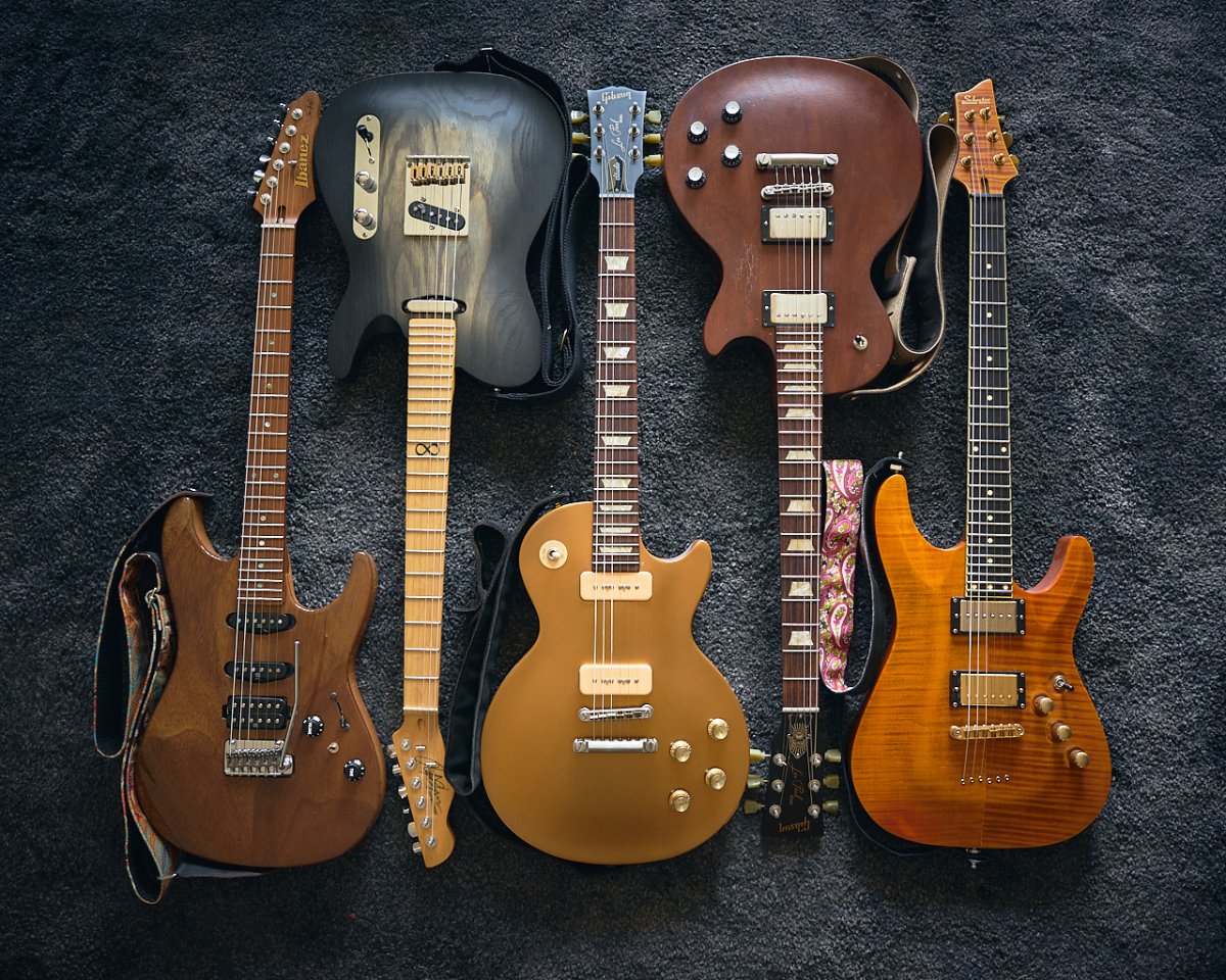 e-guitars.jpg
