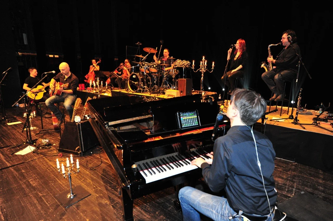 Echoes acoustic 201488.webp