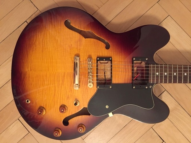 Epiphone.jpg