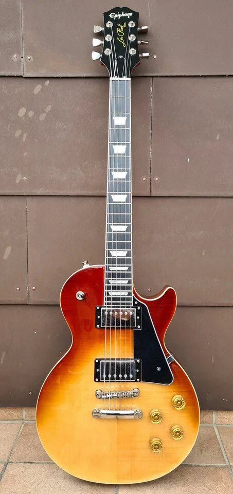 Epiphone Les Paul Modern 03_K.jpg