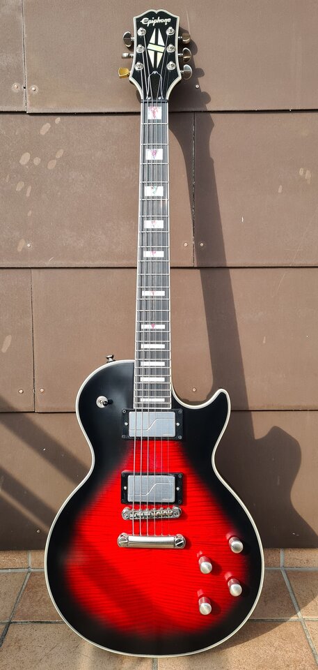 Epiphone Les Paul Prophecy 01_K.jpg
