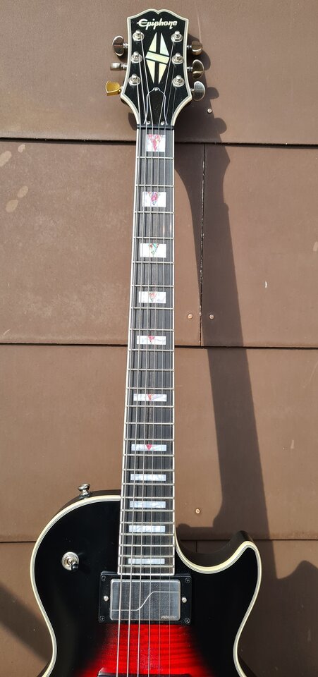 Epiphone Les Paul Prophecy 03_K.jpg