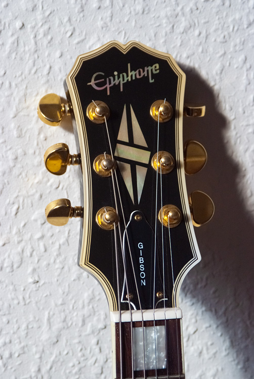 Epiphone-LP-Custom-11.jpg