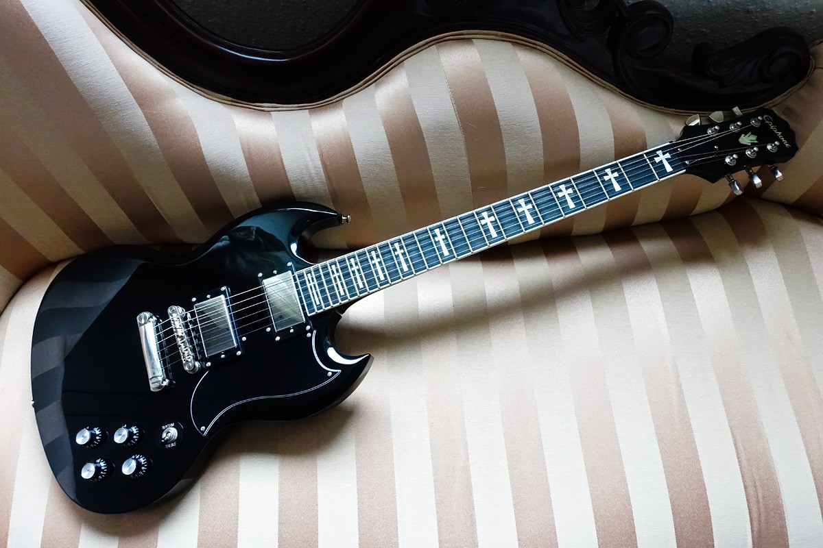 Epiphone-SG-Iommi-39.jpg