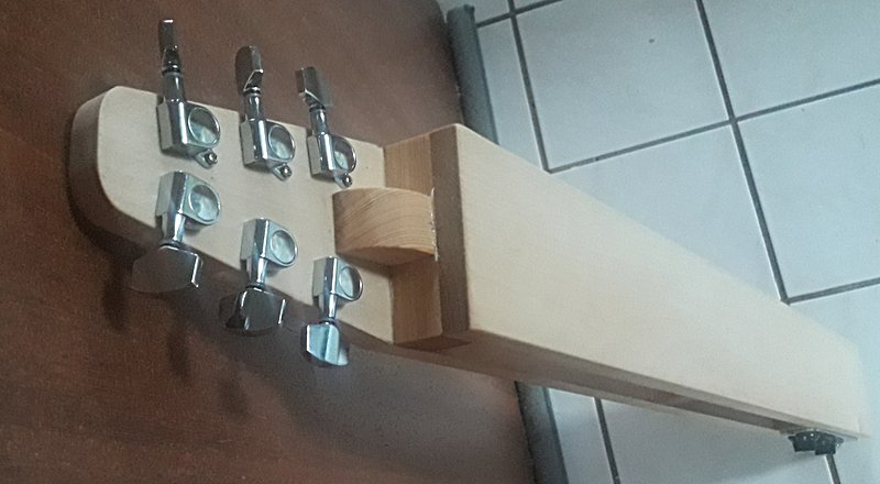 F3.jpg