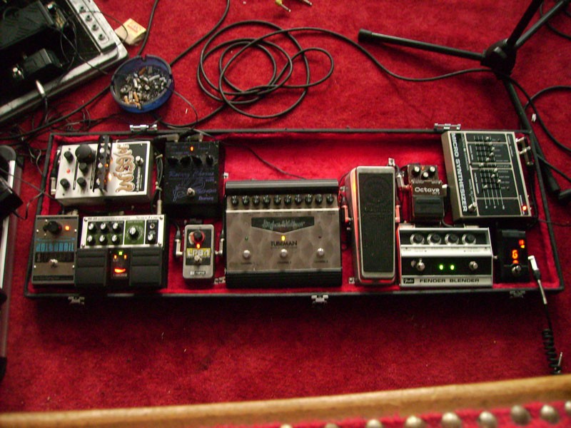 155807d1278787720-zeigt-her-eure-effektboards-part-iii-effektboard1.jpg