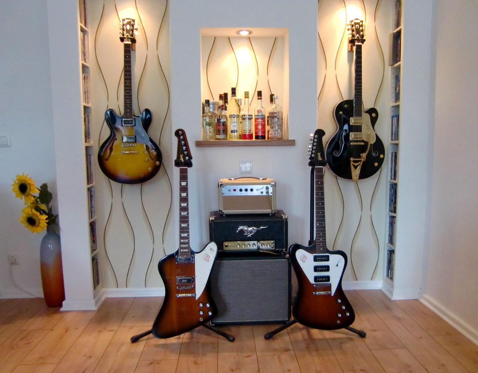 328764d1392542972-bilder-eurer-ubungsecke-hause-guitars2.jpg