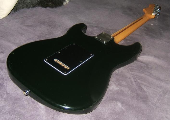163714d1286628737-fender-stratocaster-user-thread-back.jpg