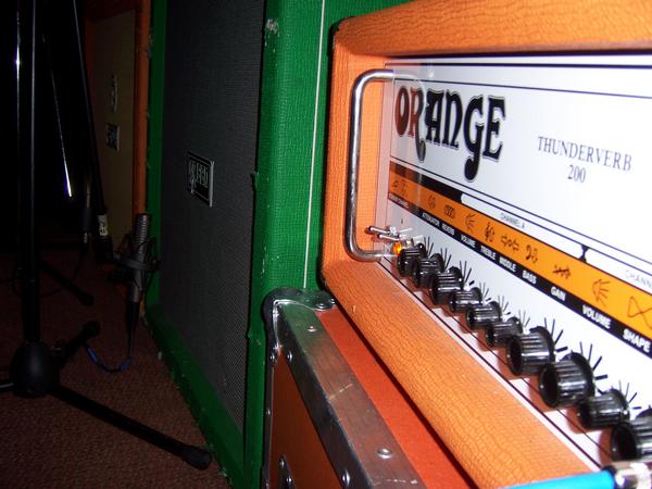 183112d1306796736-schickt-mal-bilder-euren-amps-part-ii-thunderverb200.jpg