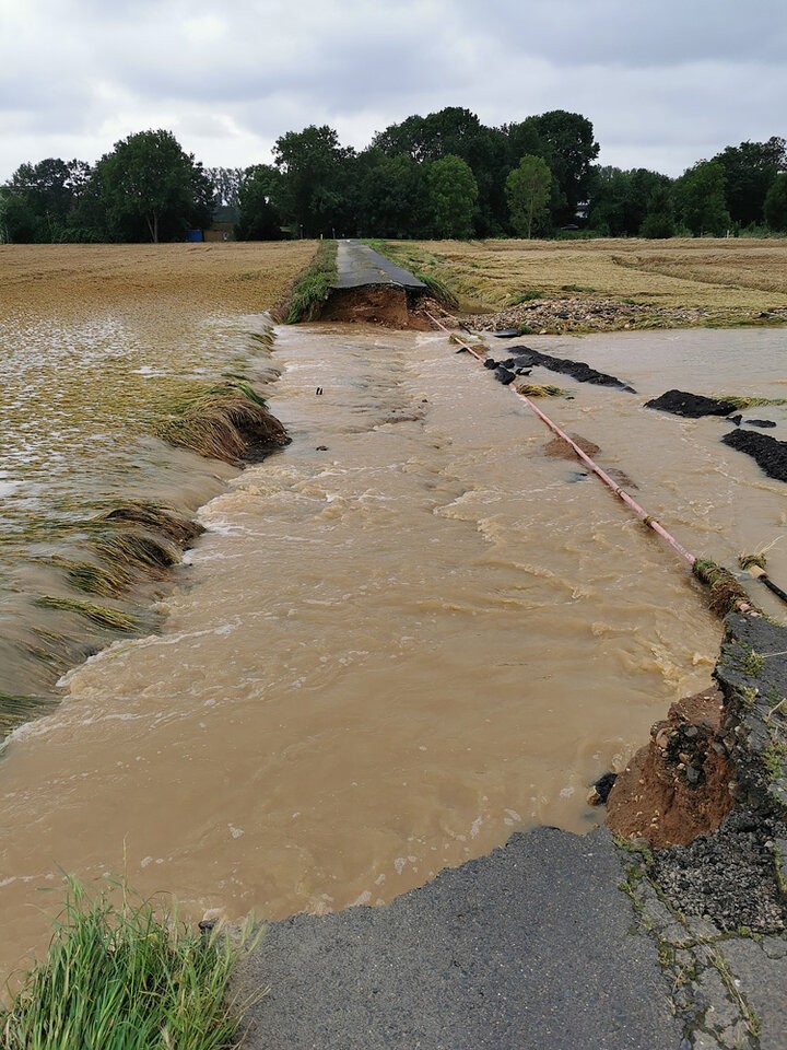 Feldweg-Koettingen.jpg