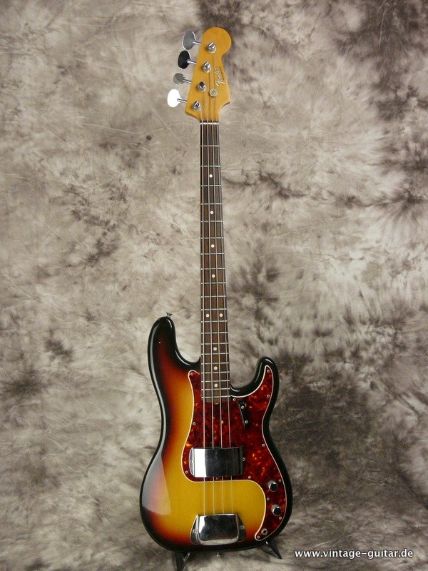 Fender _Precision-Bass_1968-oval-tuners-sunburst-001.JPG