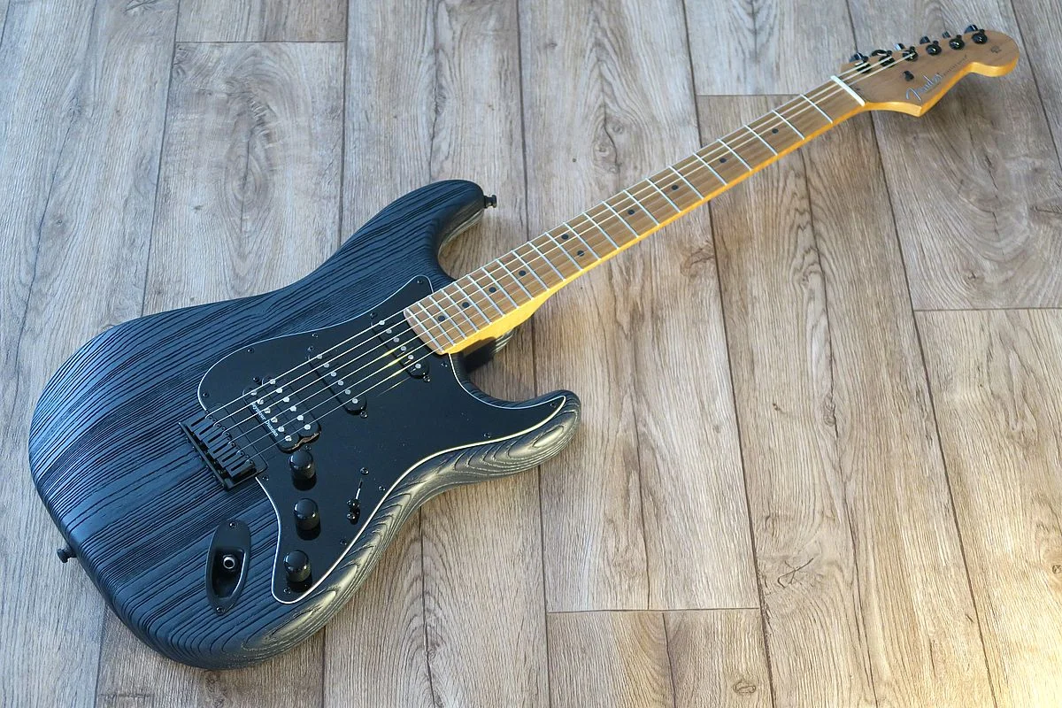 Fender American Professional II Stratocaster .jpg