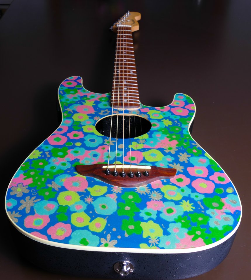 Fender Blue Flower Strat (3).jpg