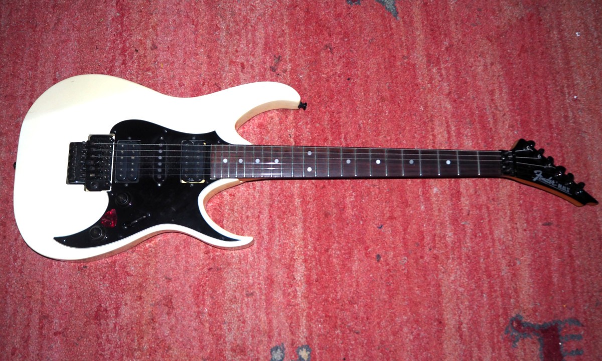 Fender HMX.jpg