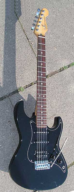 Fender Prodigy 1991.jpg