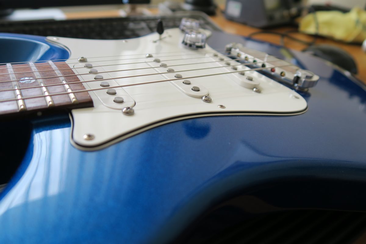 Fender Select.jpg