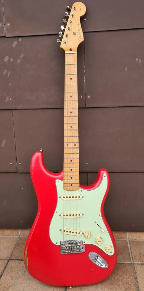 Fender Stratocaster Vintera 50s Road Worn 01_K.webp