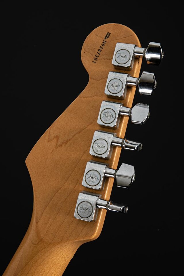 Fender USA Stratocaster 1999_Kopf hinten.jpg