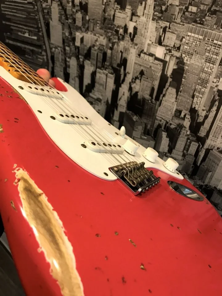 Fender05.jpg
