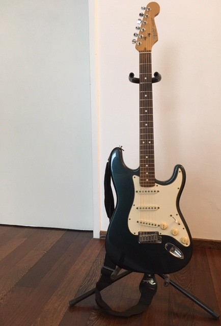 Fender1.jpg