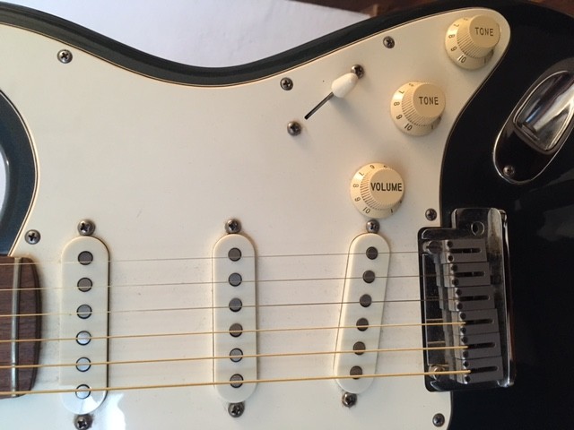 Fender2.JPG