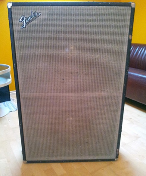 fender_1.jpg