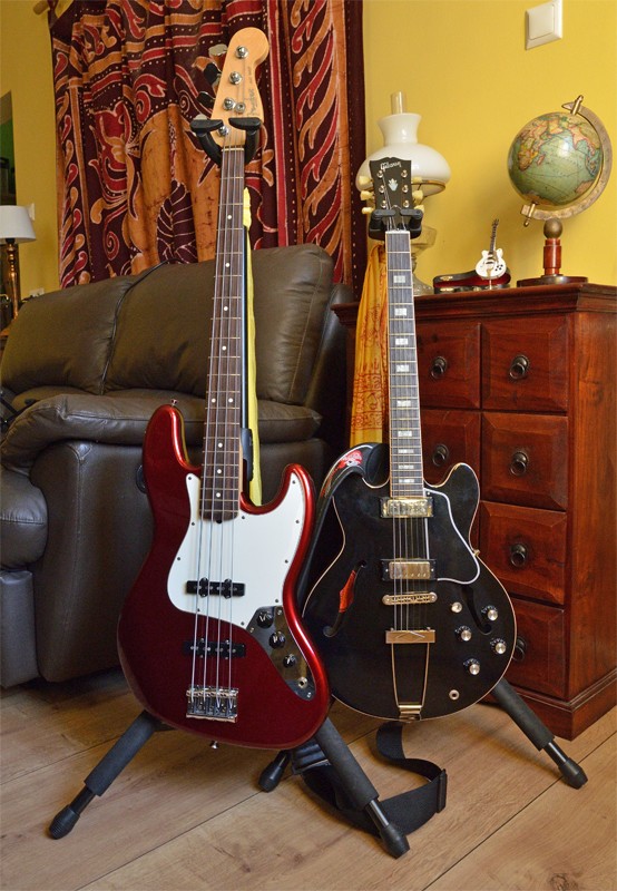 fenderbass_1.jpg