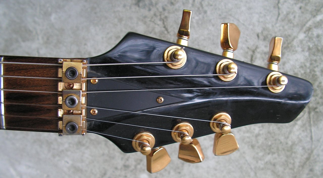 Fenix Mona Lisa ML-40 head 1994.jpg