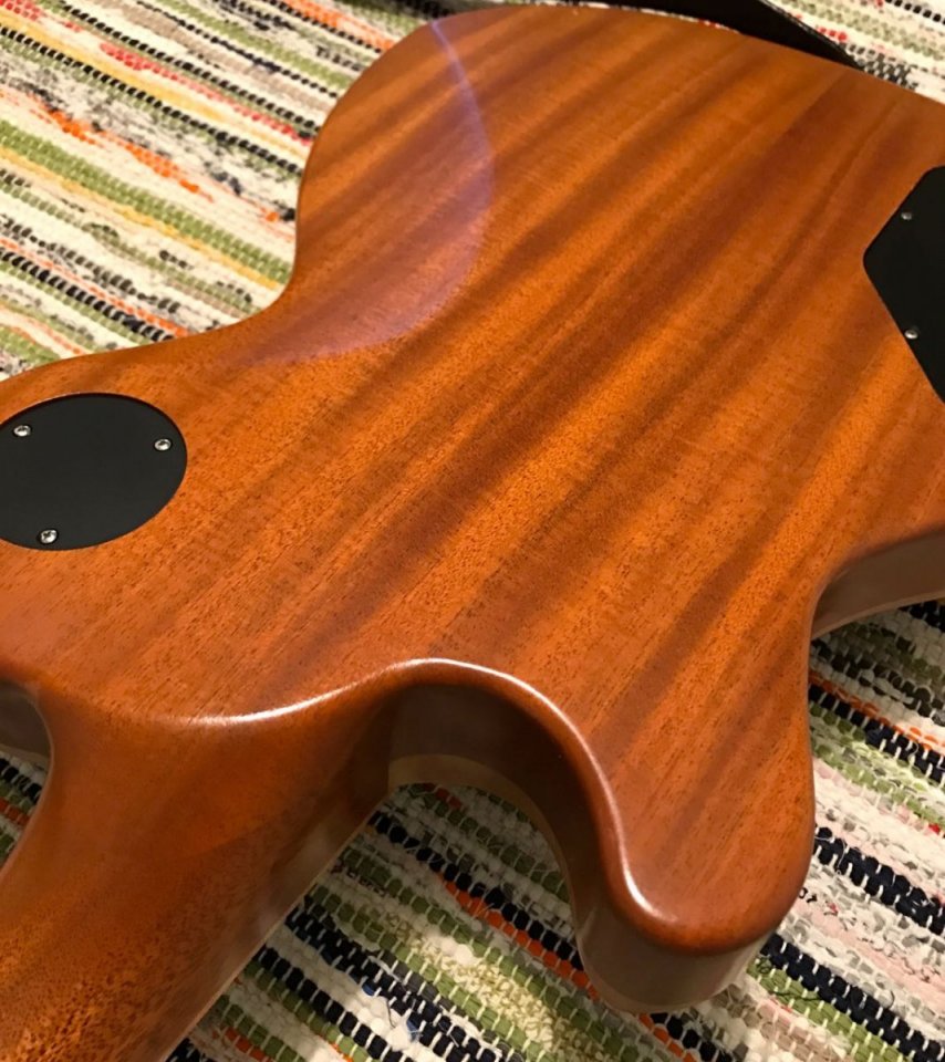 FGN010.jpg