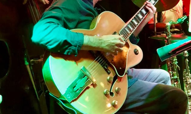 fingerstyle.jpg