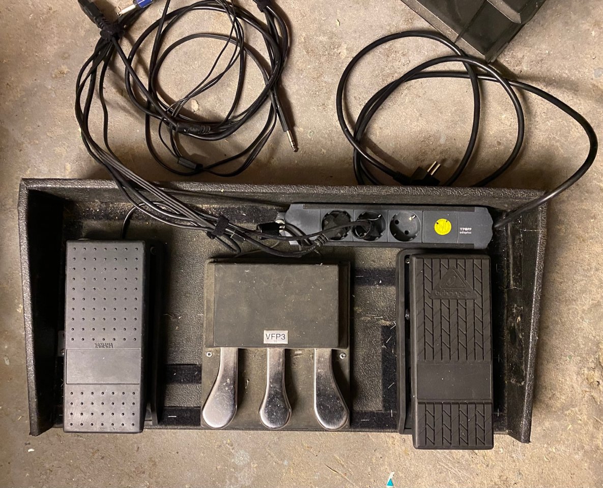 Floorboard_neu.jpg