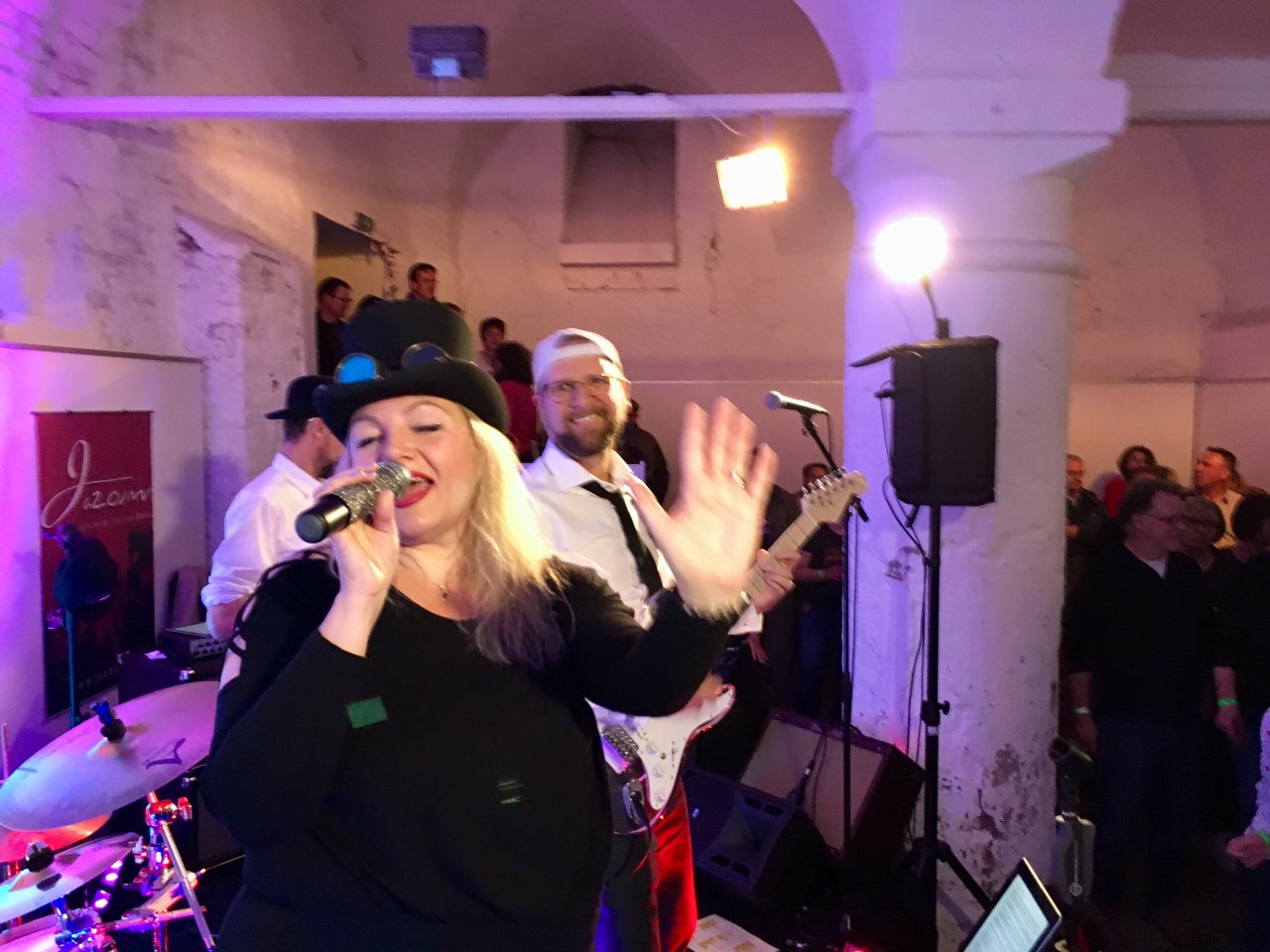 Foto 27.04.19, 22 15 13.jpg