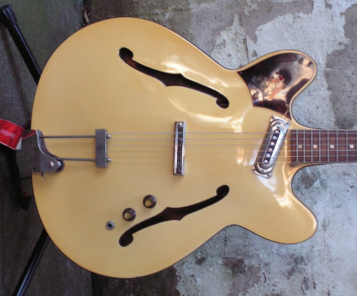 Framus 5:114-50 Fret Jet 64E body.jpg