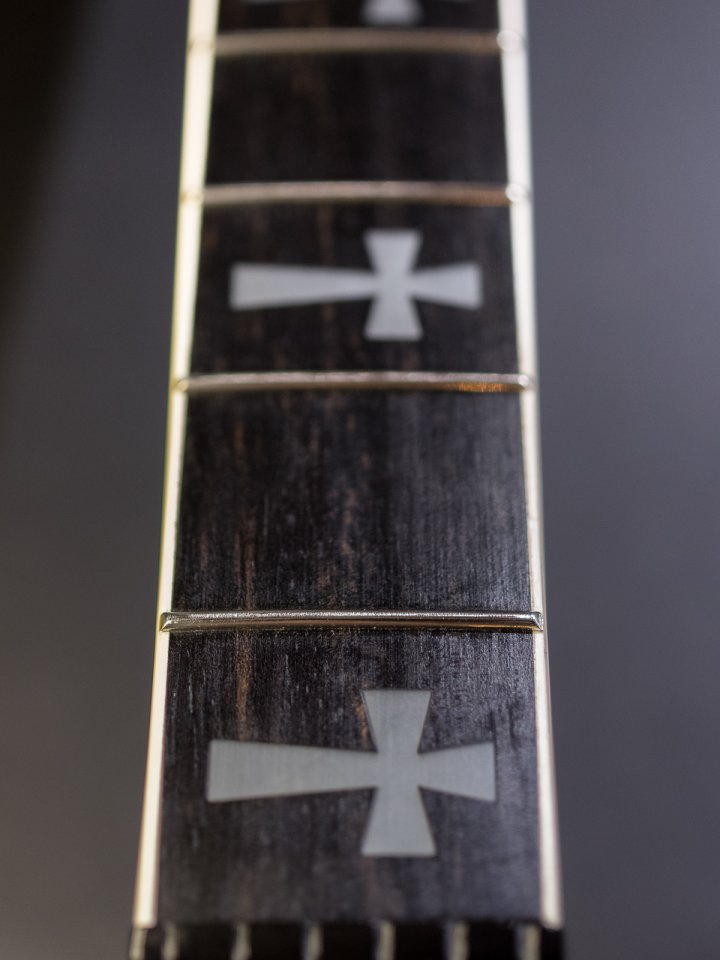 frank.nitsch-20201226215542-epiphone-griffbrett-sg-fretboard.jpg