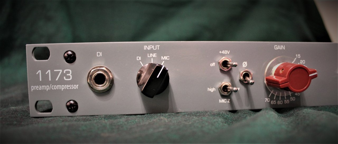 Front 2 Input und Gain.jpg