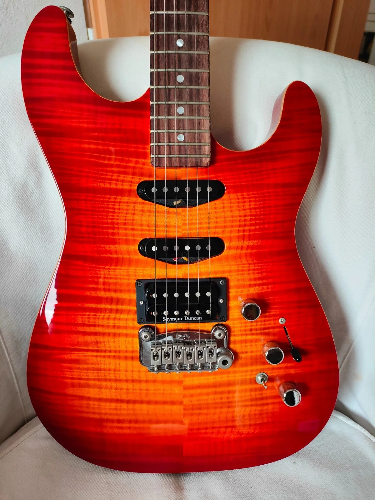 G&L Legacy Deluxe_2.webp