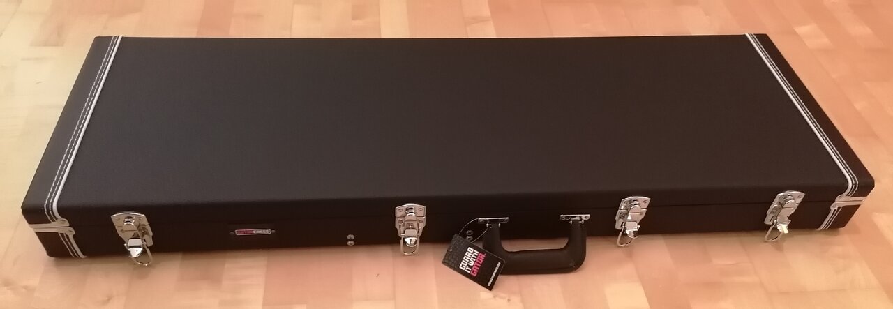 Gator GW-Bass Deluxe-Holzkoffer.jpg