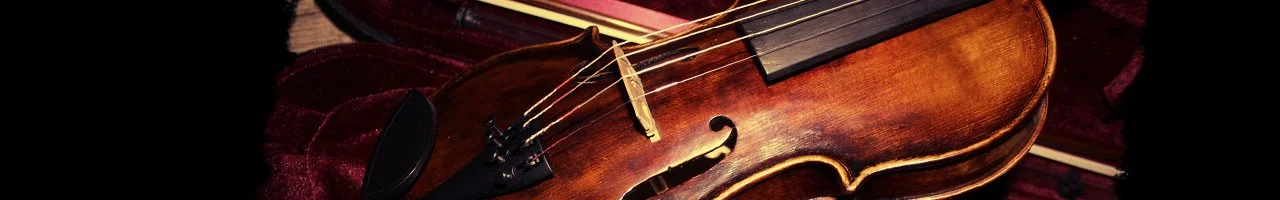 geige Kopie2 zerfetzt.webp