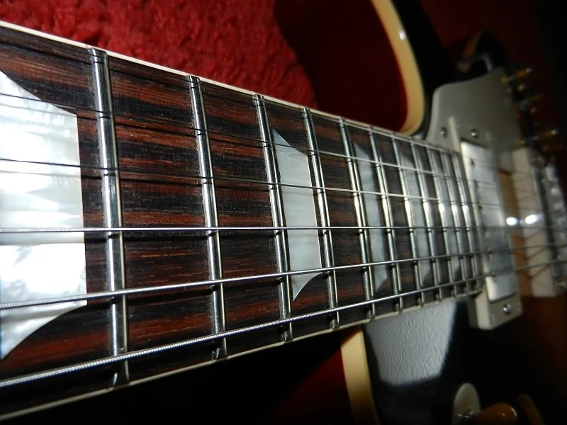 Gibson 016.webp
