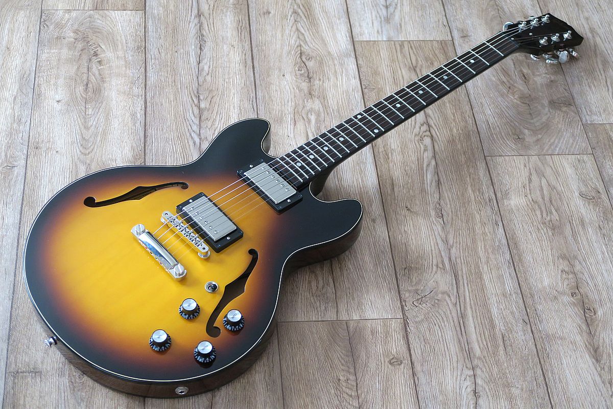 Gibson ES-339 Studio.jpg