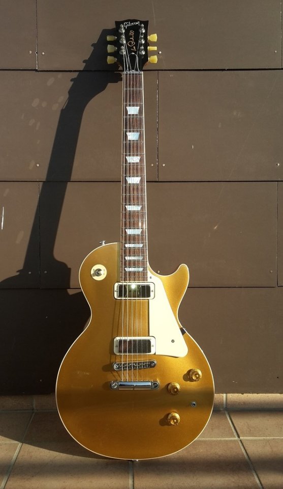 Gibson Les Paul Deluxe 2015 003_K_Test_zpshoryd7hx.jpg