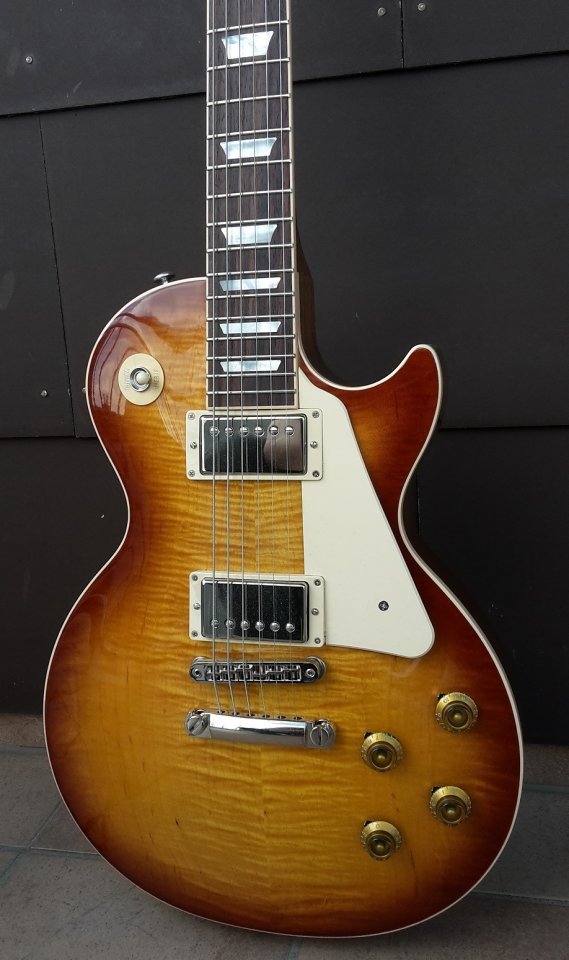 Gibson Les Paul Traditional 2015 010_K_Test.jpg