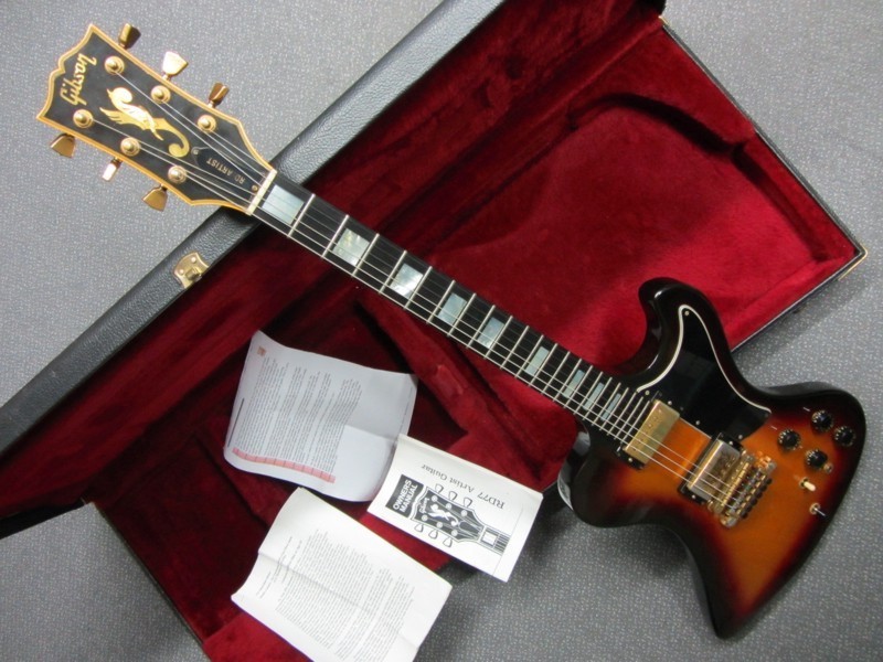 Gibson RD Artist 77 50.jpg