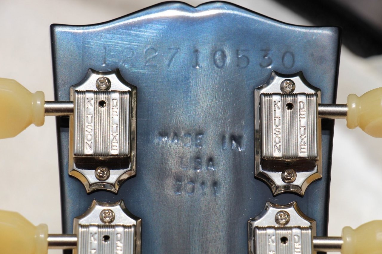 gibson sg.jpg