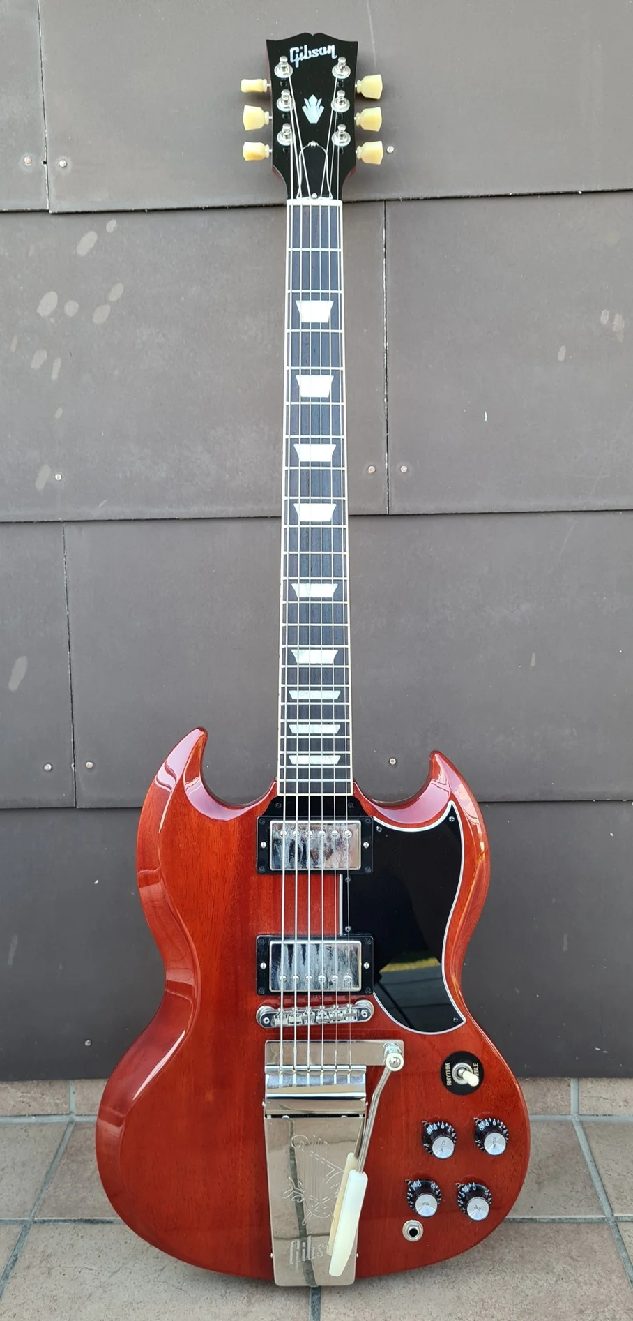 Gibson SG Maestro 02_K.webp