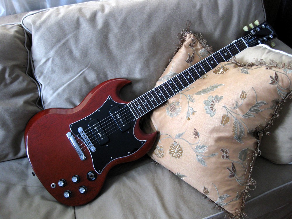 Gibson SG_Classic-001.jpg