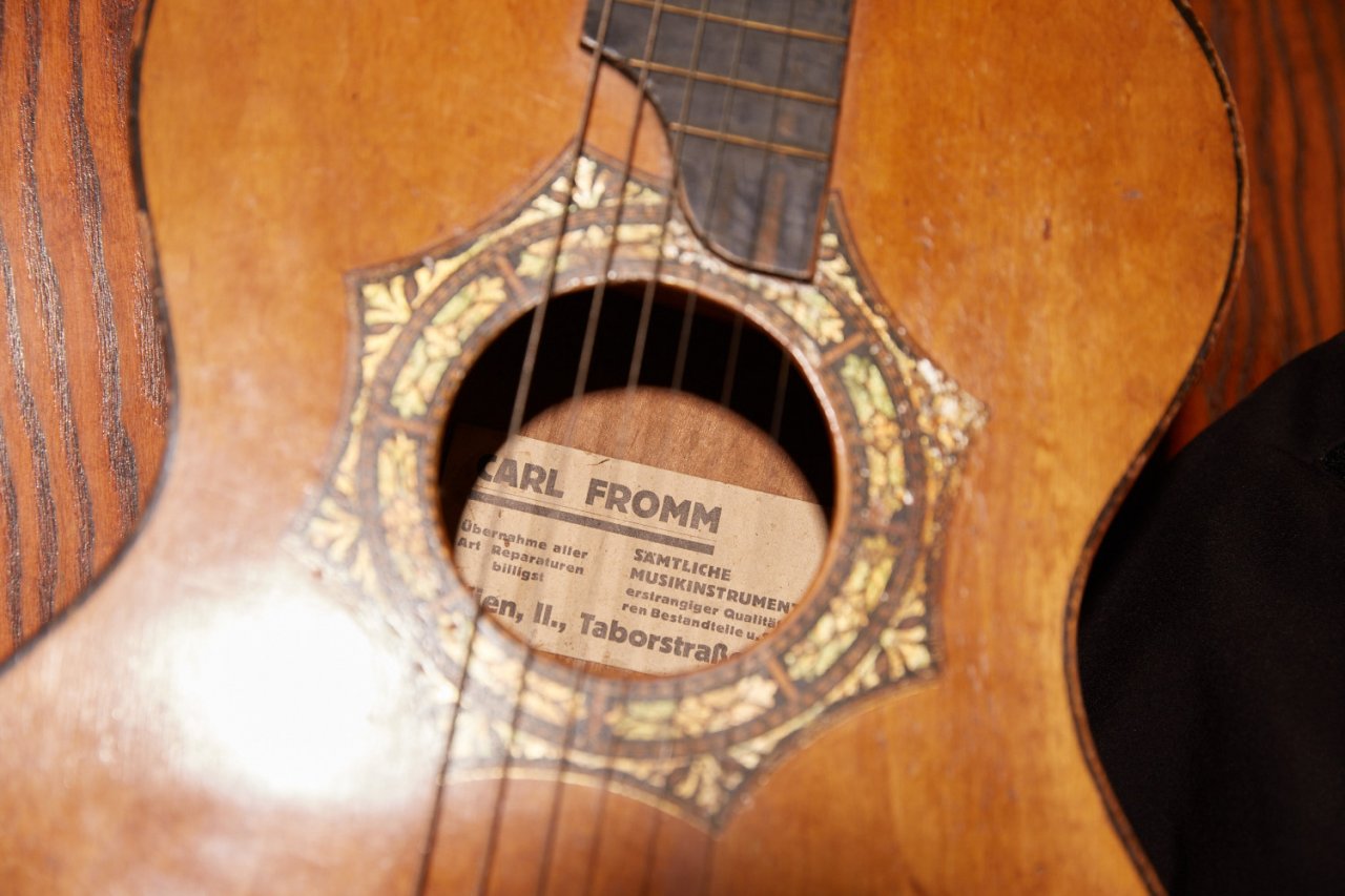 Gitarre-8.jpg