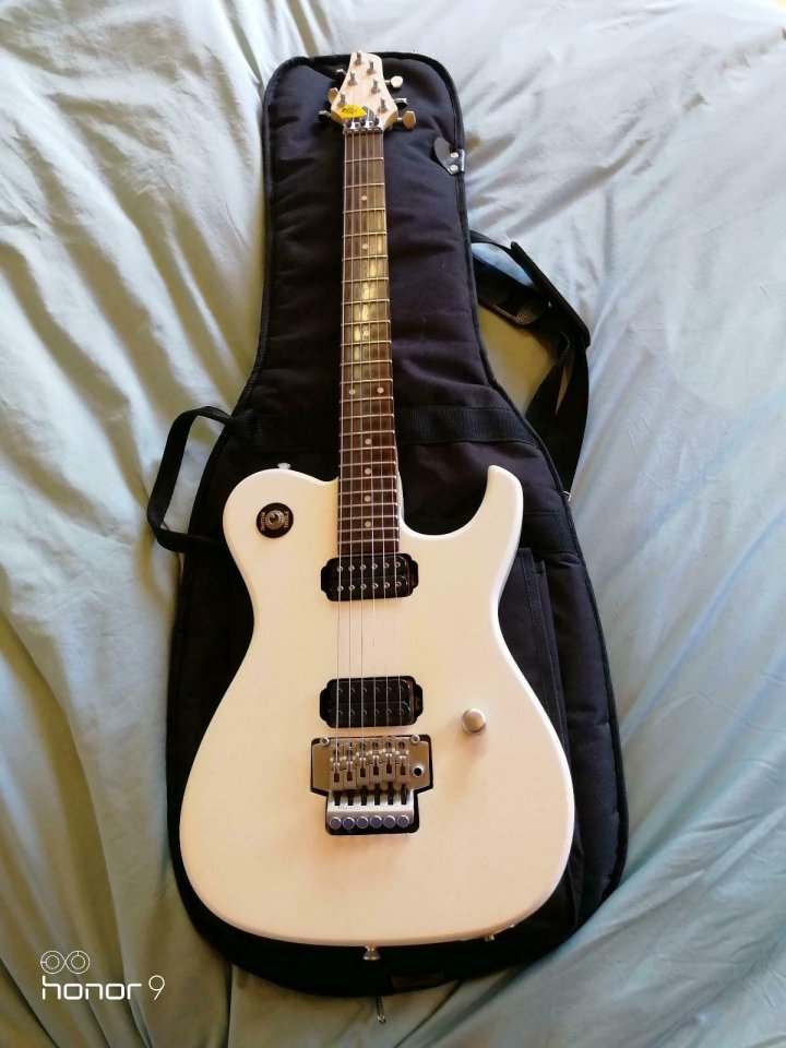 Gitarre.JPG