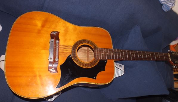 Gitarre2.JPG